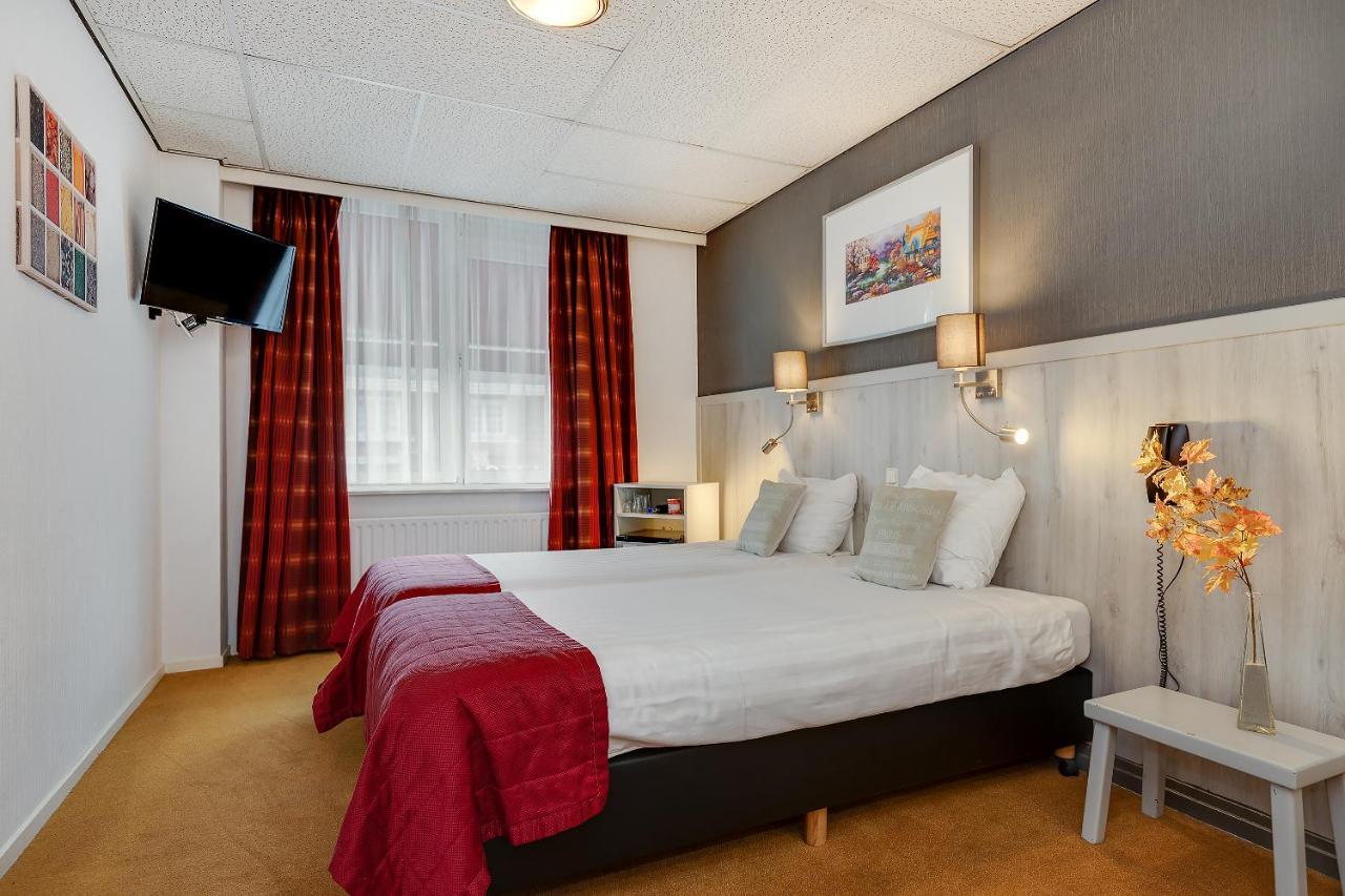 Oranje Hotel Сіттард Екстер'єр фото