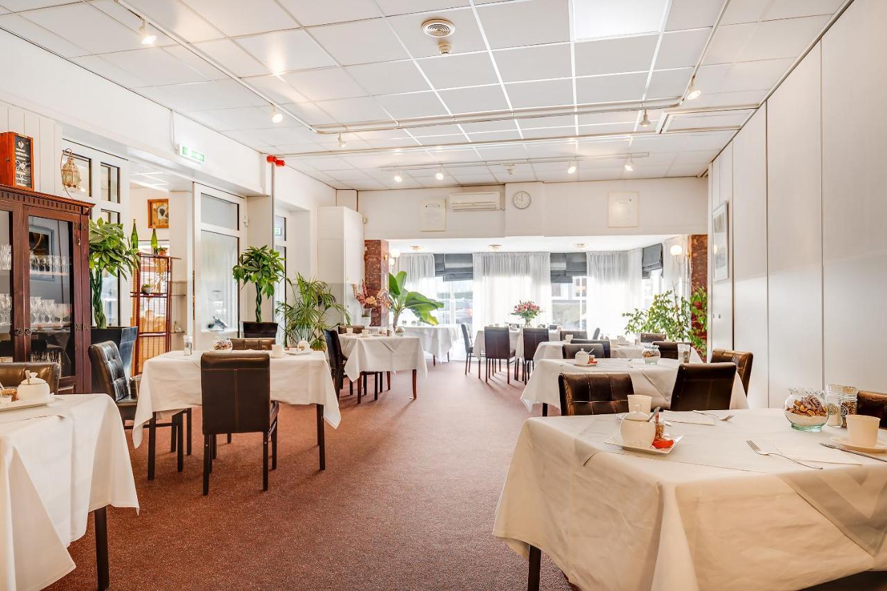 Oranje Hotel Сіттард Екстер'єр фото