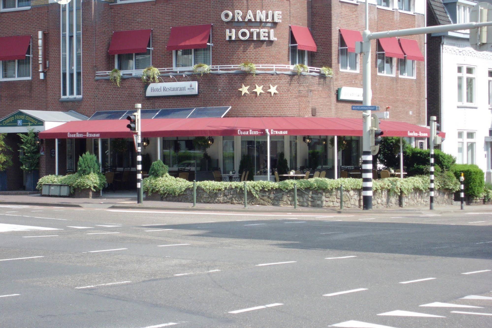 Oranje Hotel Сіттард Екстер'єр фото